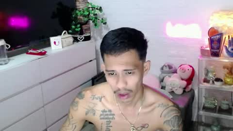 Snapshot of marlmoreno10 chatting on 07/08/26, 12:48 marlmoreno10 online show from 07/08/26, 12:48