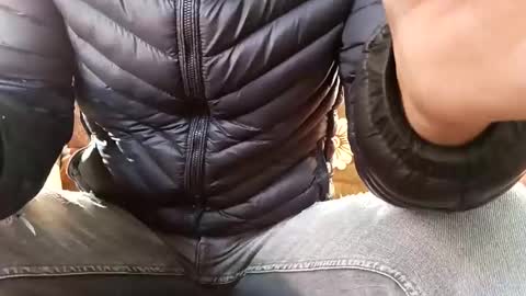 Snapshot of marocreda33 chatting on 01/18/25, 10:17 marocreda33 online show from 01/18/25, 10:17