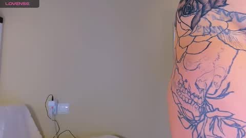 Mari online show from 10/07/25, 05:15