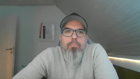 Snapshot of marriedcock1980 chatting on 02/16/26, 07:15 marriedcock1980 online show from 02/16/26, 07:15