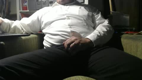 Snapshot of marrieddad19751975 chatting on 03/05/25, 02:57 only fans marrieddad19751975 online show from 03/05/25, 02:57