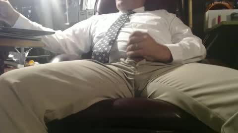 Snapshot of marrieddad19751975 chatting on 09/25/25, 09:18 only fans marrieddad19751975 online show from 09/25/25, 09:18