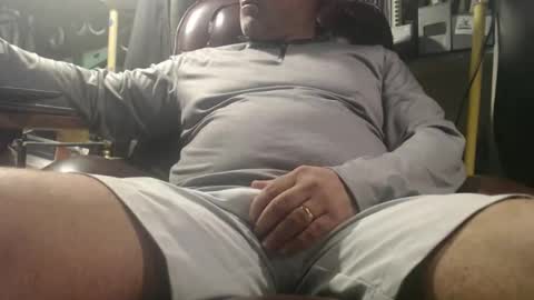 Snapshot of marrieddad19751975 chatting on 05/23/26, 08:40 only fans marrieddad19751975 online show from 05/23/26, 08:40