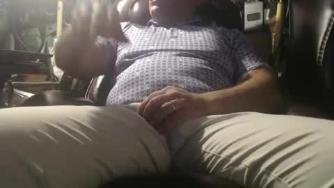 Snapshot of marrieddad19751975 chatting on 05/24/26, 05:40 only fans marrieddad19751975 online show from 05/24/26, 05:40