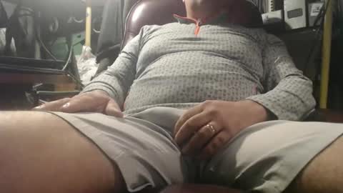 Snapshot of marrieddad19751975 chatting on 05/27/26, 09:28 only fans marrieddad19751975 online show from 05/27/26, 09:28