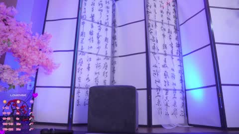 Mary online show from 12/02/25, 02:50