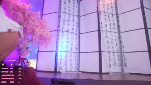 Mary online show from 04/04/26, 02:10