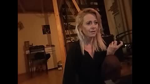 MaryGoRound online show from 01/19/25, 03:39