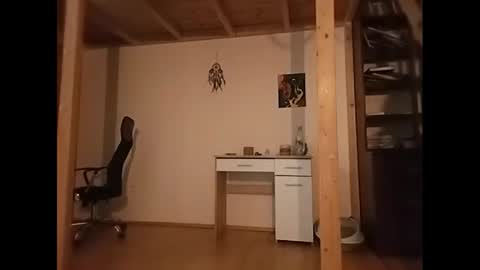 MaryGoRound online show from 02/01/25, 05:28