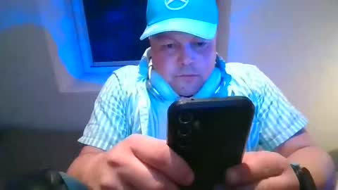 mars0481 online show from 10/01/25, 05:35