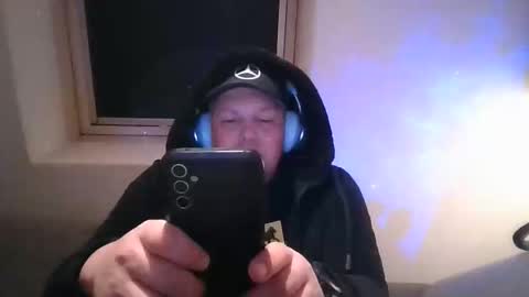 mars0481 online show from 10/08/25, 05:16