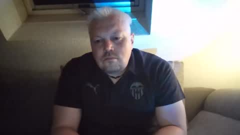 mars0481 online show from 04/22/26, 08:32