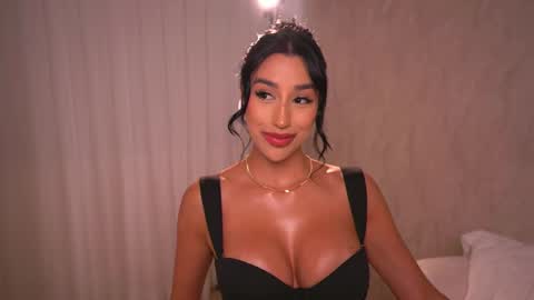     online show from 02/12/25, 08:18