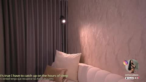     online show from 11/07/25, 01:00