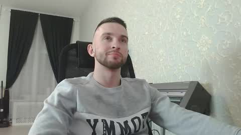 Marselle online show from 12/01/25, 04:23