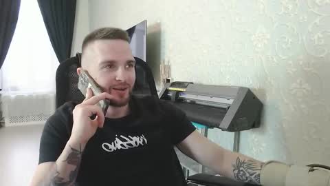 Marselle online show from 12/02/25, 10:42