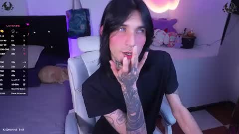 Snapshot of marshall_cazher chatting on 07/03/26, 05:25 marshall online show from 07/03/26, 05:25