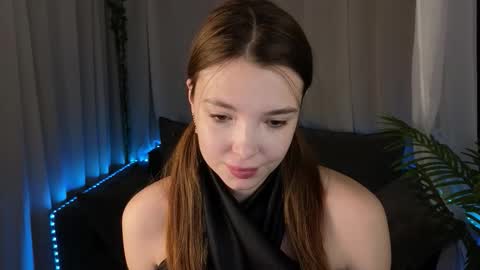 marshmelany online show from 10/26/25, 01:33