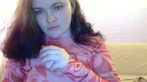 Snapshot of marshmellowsofia chatting on 06/23/26, 04:43 marshmellowsofia online show from 06/23/26, 04:43