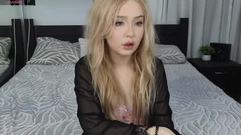 Marta online show from 04/08/26, 02:06