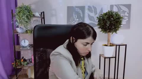 martaedams online show from 04/10/26, 06:18