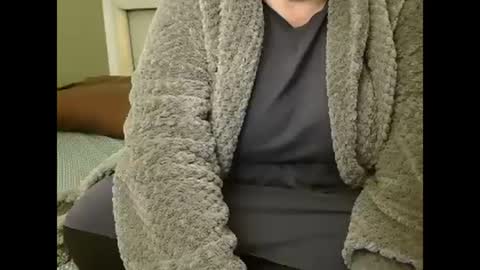 Snapshot of marthabriest chatting on 12/18/24, 08:20 Martha online show from 12/18/24, 08:20