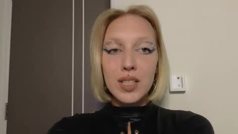 Ultimate Goddess online show from 04/09/26, 09:26