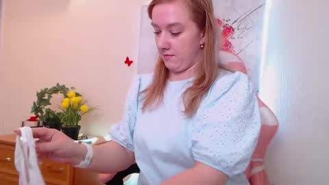 Snapshot of marthasimons chatting on 06/03/26, 05:10 Martha online show from 06/03/26, 05:10
