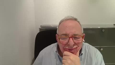 martin_1947 online show from 01/05/26, 06:33