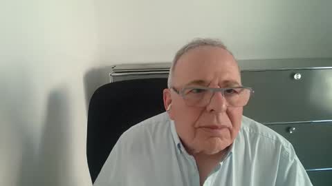 martin_1947 online show from 05/17/26, 05:31
