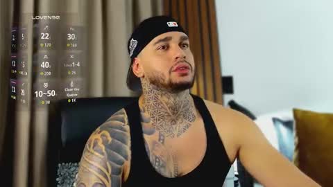 Snapshot of martin_colby05 chatting on 06/21/26, 01:08 ONLYFANS Sotoandres modelo independiente online show from 06/21/26, 01:08