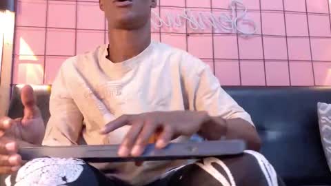 Martin online show from 02/12/26, 01:22