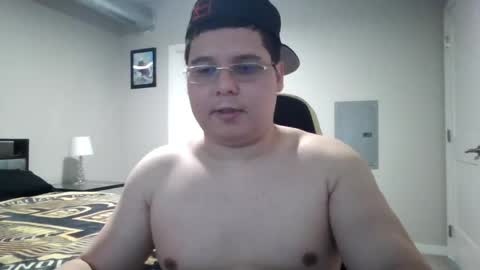 Snapshot of martin_militaryboy chatting on 05/21/26, 08:38 martin_militaryboy online show from 05/21/26, 08:38