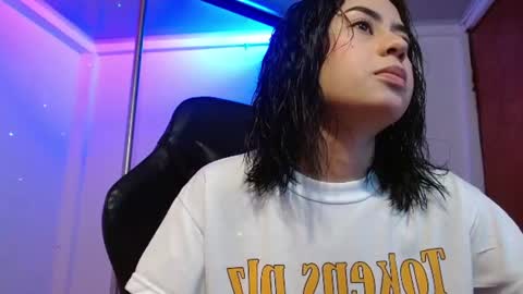 100 explicit here. follow  online show from 06/25/26, 06:45
