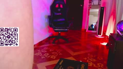 mari online show from 02/16/25, 02:31