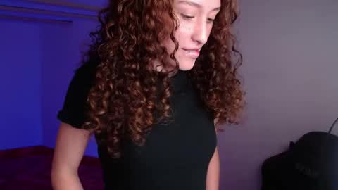 Snapshot of martina_adams chatting on 06/10/26, 02:56 mari online show from 06/10/26, 02:56