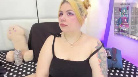 Martina  online show from 03/25/26, 02:12