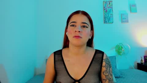 C A R O L I N A  online show from 04/08/26, 10:48