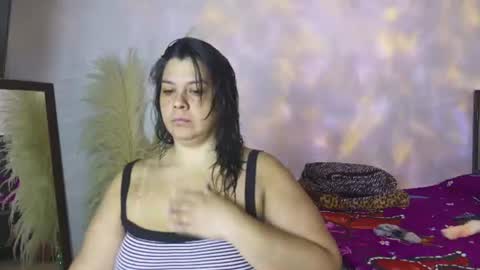 Snapshot of martina_foxy01 chatting on 06/21/26, 01:03 Martina Foxy online show from 06/21/26, 01:03