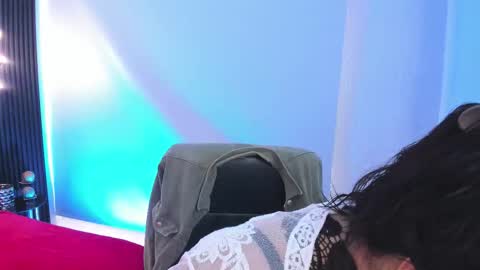   MARTINA   online show from 10/16/25, 12:28