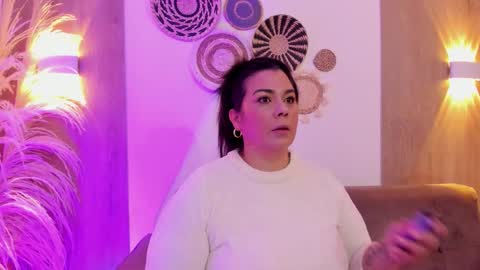   MARTINA   online show from 11/29/25, 12:08