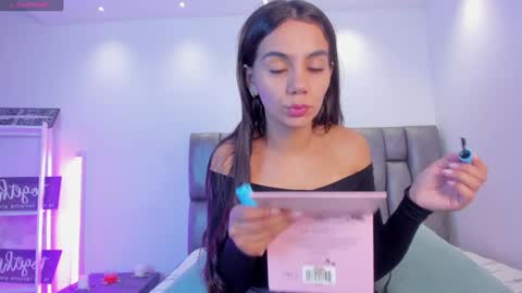 Martina online show from 01/18/25, 12:04