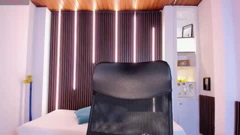 Martina online show from 03/24/26, 11:59