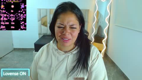 Snapshot of martina_tay chatting on 01/13/25, 03:23 Hey im martina online show from 01/13/25, 03:23