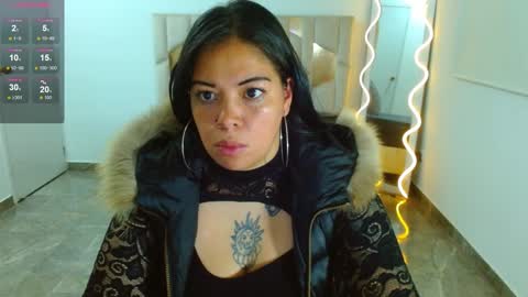 Snapshot of martina_tay chatting on 01/20/25, 02:53 Hey im martina online show from 01/20/25, 02:53