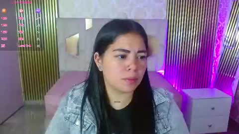 Snapshot of martina_tay chatting on 06/21/26, 03:20 Hey im martina online show from 06/21/26, 03:20