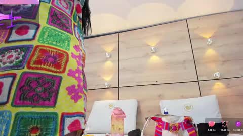 martina touss  online show from 02/19/25, 02:55