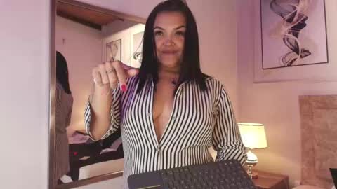 NATALIA ON A TRAVEL FROM DECEMBER 6TH TO THE 9TH ENJOY ME BEFORE I LEAVE online show from 01/24/25, 11:56