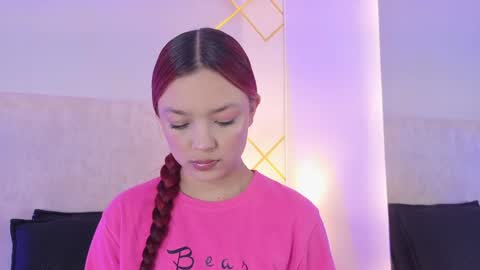 Snapshot of martinaa_garcia chatting on 05/19/26, 08:15 Martina online show from 05/19/26, 08:15