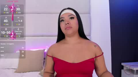 Snapshot of martinagarcia__ chatting on 05/27/26, 01:57 Martina Garcia online show from 05/27/26, 01:57